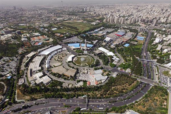 تصویر نما از بالای نمایشگاه تهران